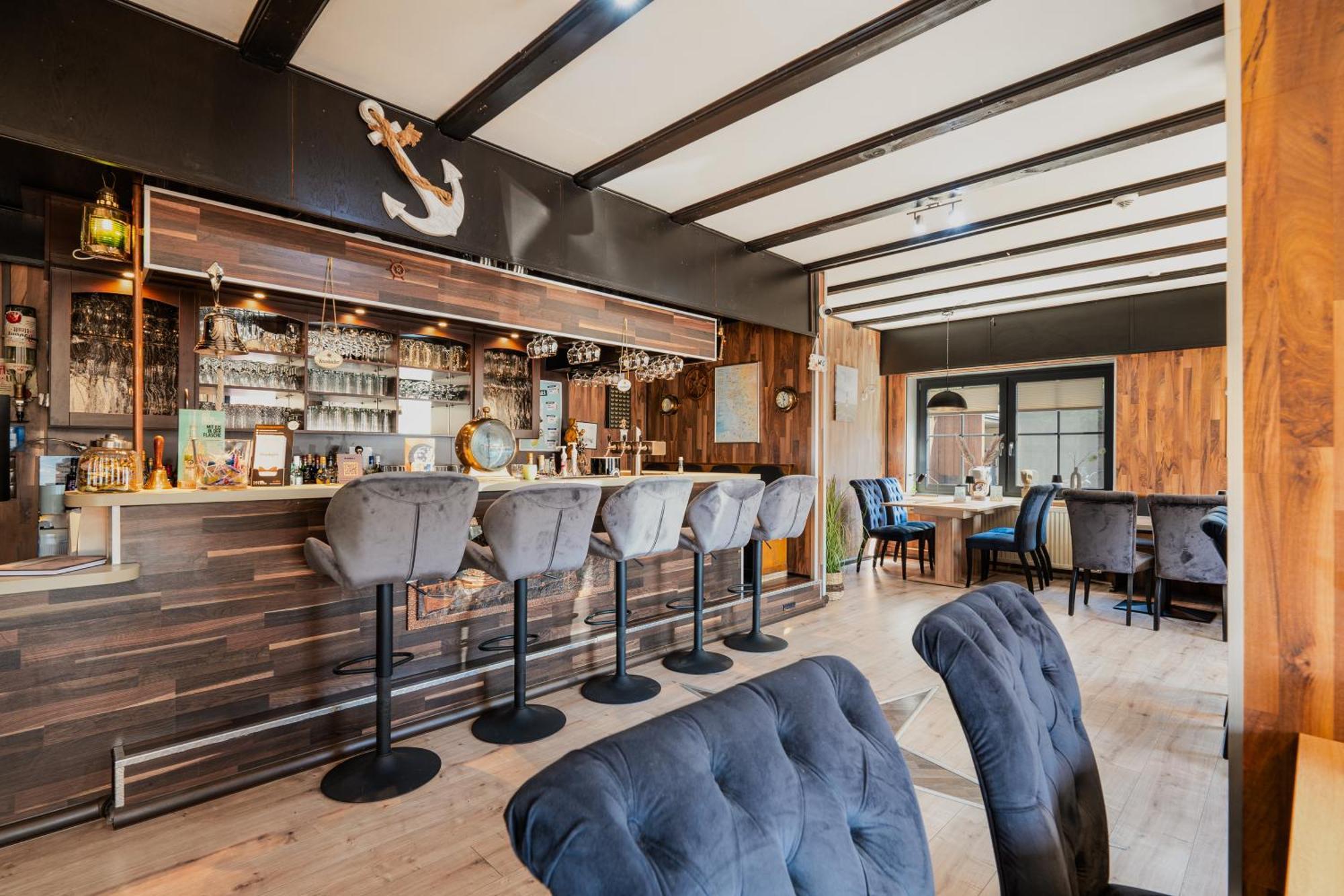 K357 - Hotel & Restaurant "Zur Post" In Otterndorf Bei Cuxhaven Bagian luar foto