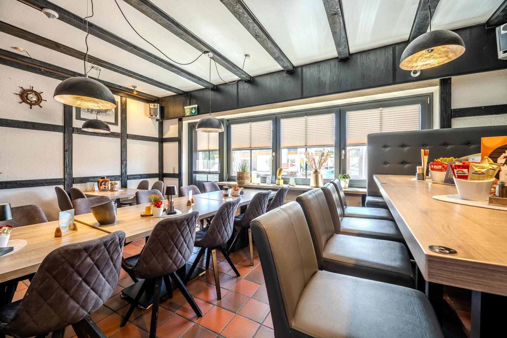 K357 - Hotel & Restaurant "Zur Post" In Otterndorf Bei Cuxhaven Bagian luar foto