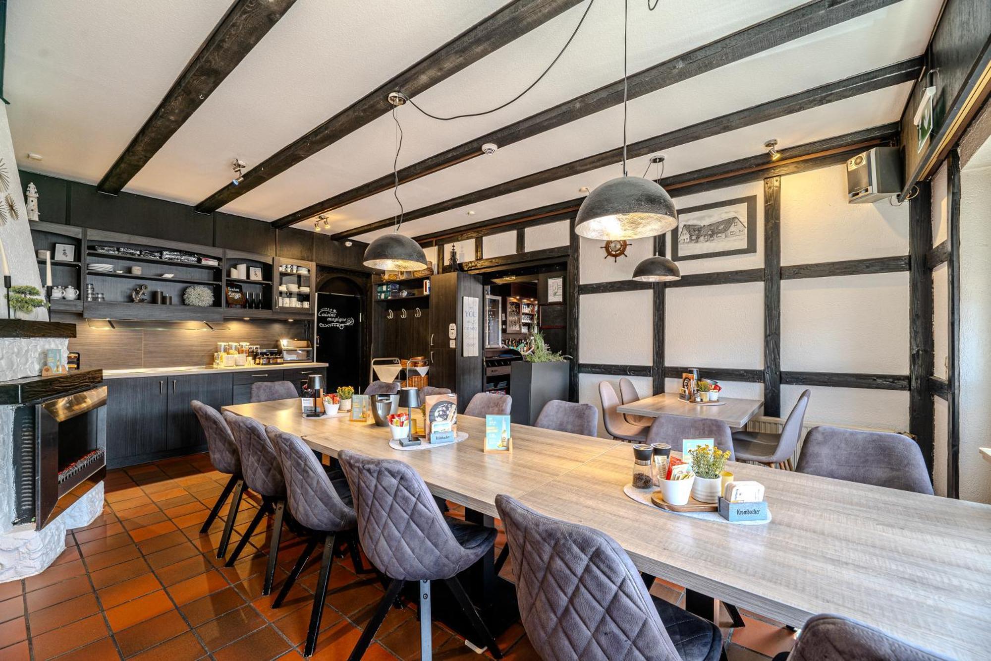 K357 - Hotel & Restaurant "Zur Post" In Otterndorf Bei Cuxhaven Bagian luar foto
